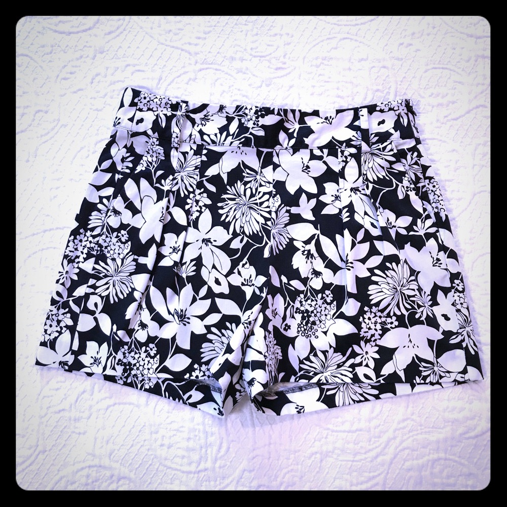 Women's C. Wonder shorts